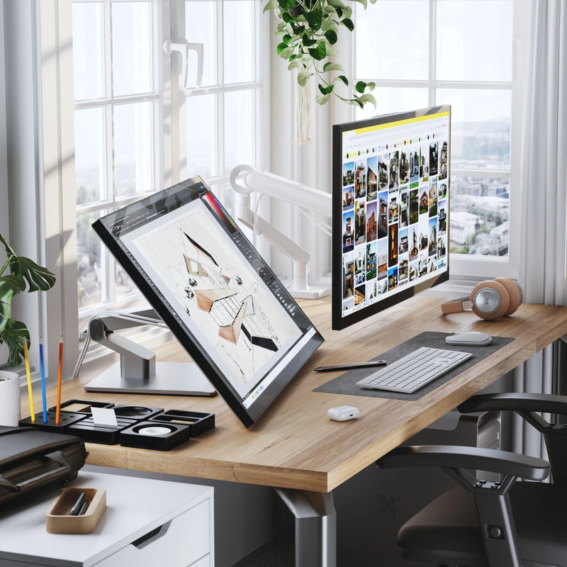 Clarity Fold Touch 27인치 4K UHD 모니터, 65W 전원 공급, 웹캠, 터치스크린 및 접이식 스탠드